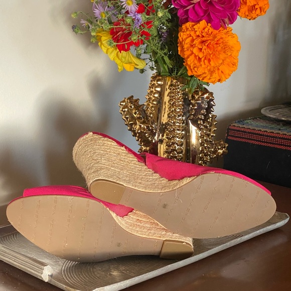 Via Spiga pink sling back espadrilles with a peep toe - Picture 4 of 6